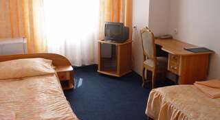 Гостиница Успенская Углич Двухместный номер с 1 кроватью или 2 отдельными кроватями-3